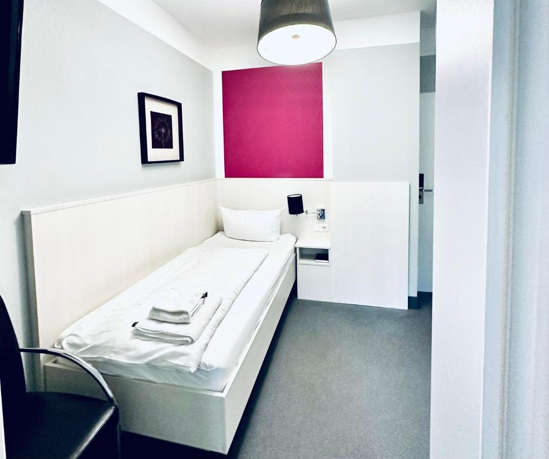 Hotel Brinckmansdorf Rostock Buitenkant foto