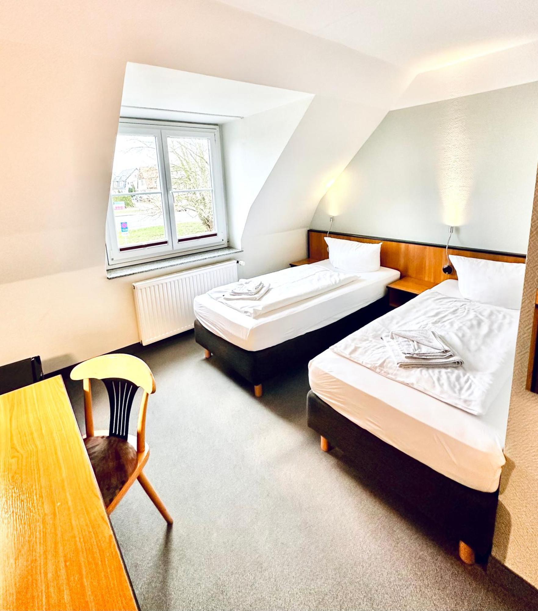 Hotel Brinckmansdorf Rostock Buitenkant foto