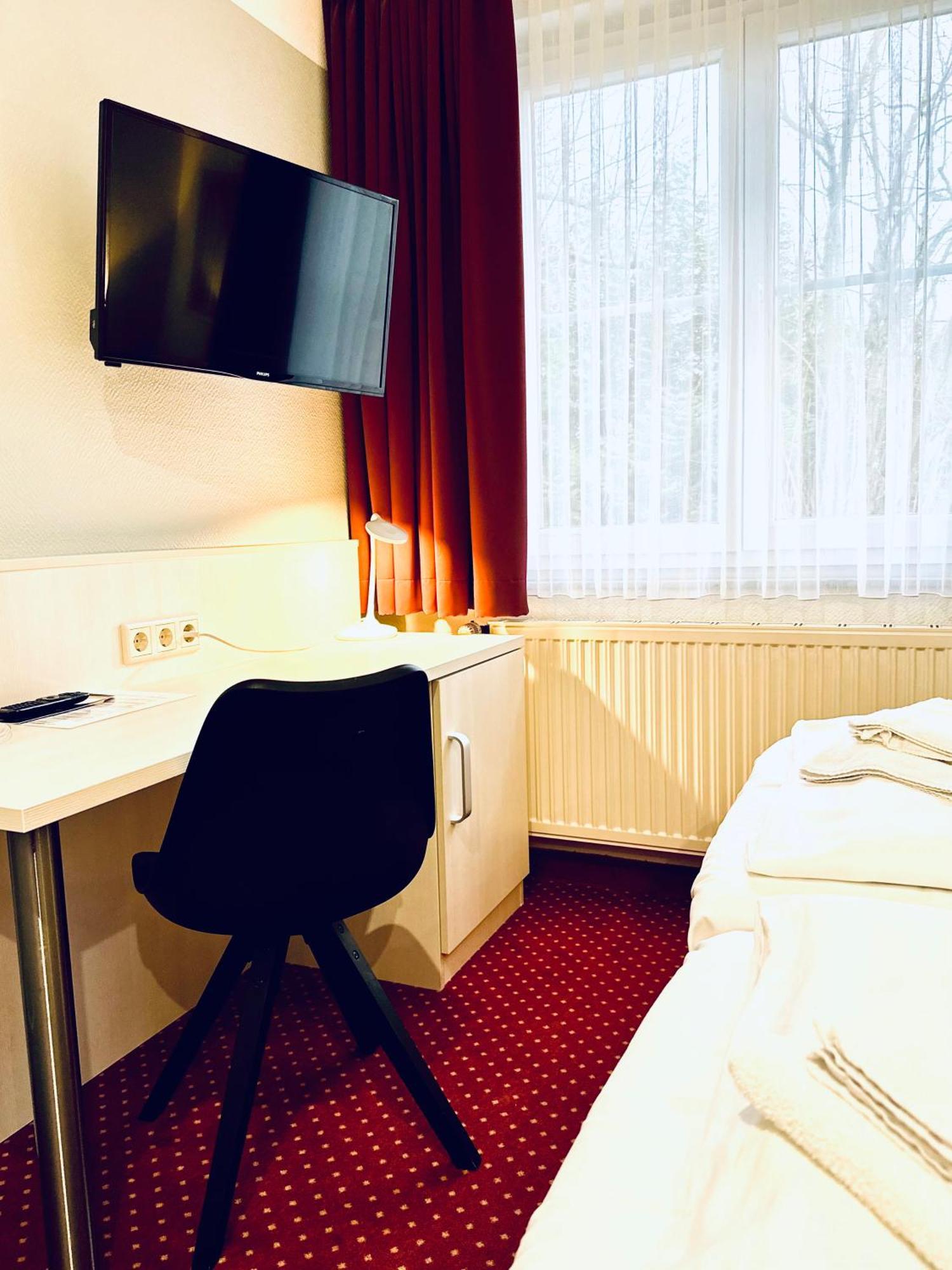 Hotel Brinckmansdorf Rostock Buitenkant foto